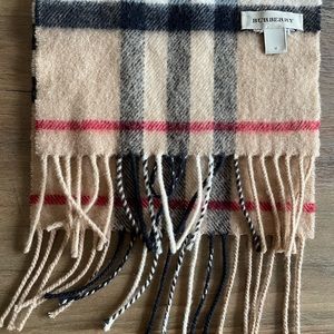 Mini Burberry Scarf